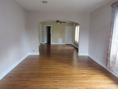 241 Oak St, Tipton, IN 46072 - photo 4