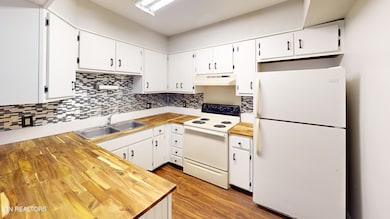 6-Kitchen