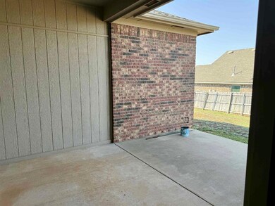 605 Carolyn Ridge Rd, Norman, OK 73071 - photo 4