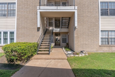 2750 Holly Hall St unit 1806, Houston, TX 77054 - photo 3