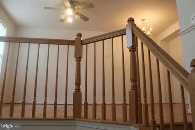21114 Camomile Ct, Germantown, MD 20876 - photo 3