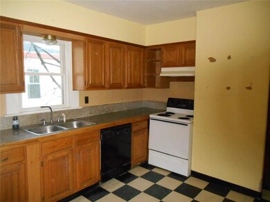 10 Deane St, Portland, ME 04102 - photo 3