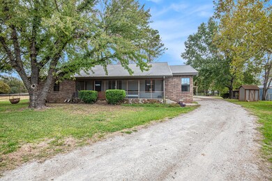 1223 County Road 4764, Boyd, TX 76023 - photo 2