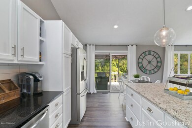 Kitchen / dining