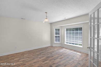 218 Dartmoor Trail, Jacksonville, NC 28540 - photo 6