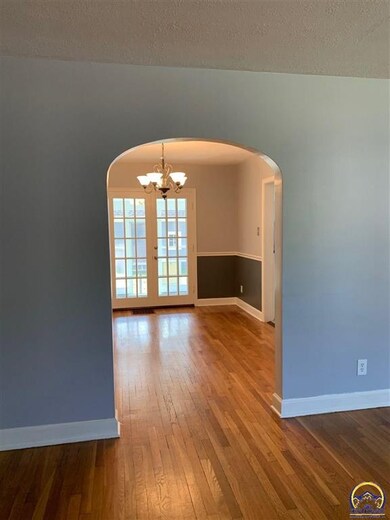 1201 SW Warren Ave, Topeka, KS 66604 - photo 6