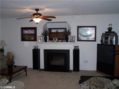 Den/Family/Great Room
