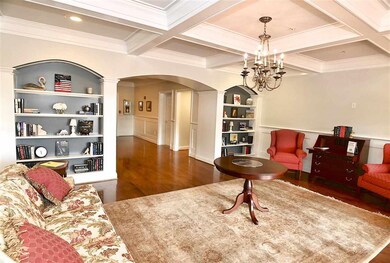 435 White Gables Ln unit 102, Charlottesville, VA 22903 - photo 2