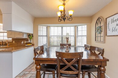 5713 N Greenway Ave, Odessa, TX 79764 - photo 6