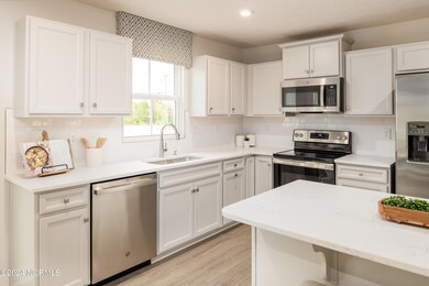 1698 Piney Creek Rd, Bolivia, NC 28422 - photo 6