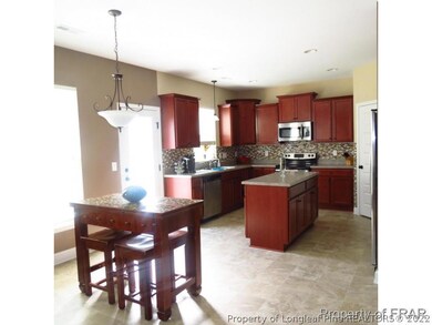 140 Southbrook Ln, Sanford, NC 27332 - photo 3