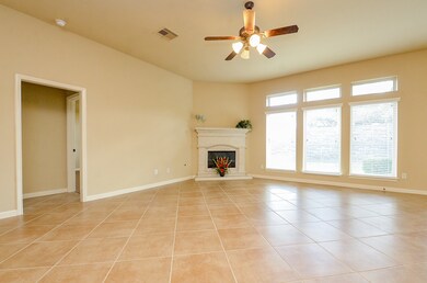 21819 Juniper Wood Ln, Richmond, TX 77469 - photo 5