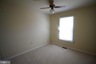 7705 Jewelweed Ct, Springfield, VA 22152 - photo 7