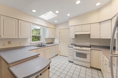 5 Mountain Laurel Ridge, Uncasville, CT 06382 - photo 2