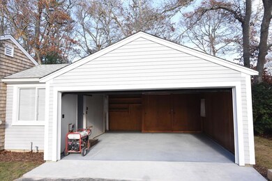 11 Greenwood St, East Falmouth, MA 02536 - photo 2