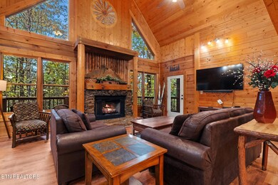 2735 Owls Cove Way, Sevierville, TN 37862 - photo 7