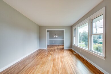 905 Cowan Ave, Shelbyville, TN 37160 - photo 3