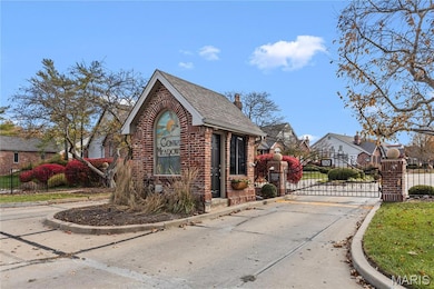 14316 E Conway Meadows Ct unit 202, Chesterfield, MO 63017 - photo 3