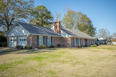 389 Mapleview Rd, West Point, MS 39773 - photo 2