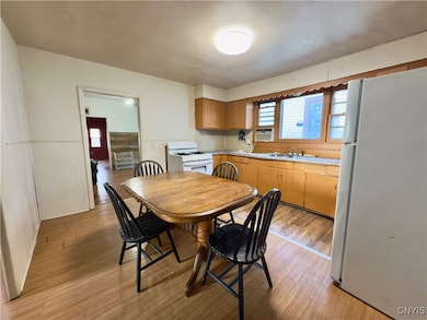 231 Grumbach Ave, Syracuse, NY 13203 - photo 5