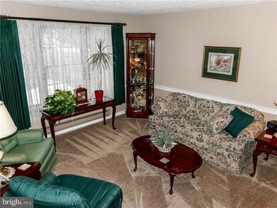 8455 Milky Way, Zionsville, PA 18092 - photo 5