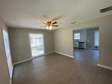 234 Stephens Pkwy, Grand Prairie, TX 75051 - photo 3