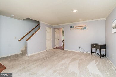 677 Hunting Fields Rd, Middle River, MD 21220 - photo 4