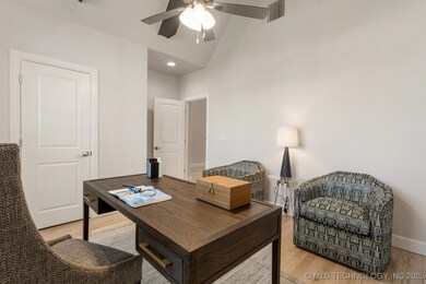 3921 S Gardenia Ave, Broken Arrow, OK 74012 - photo 6