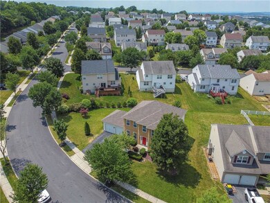 6967 Hearth Ln, Macungie, PA 18062 - photo 3