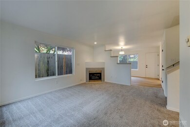 6916 Rainier Dr unit A, Everett, WA 98203 - photo 5