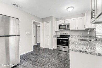 5741 Cedar Park Ln, Jacksonville, FL 32210 - photo 2