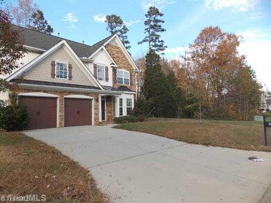 2415 Alderbrook Dr, High Point, NC 27265 - photo 2