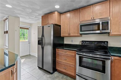 103 Doyle Ave unit 1L, Providence, RI 02906 - photo 7