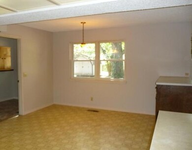 1106 W Banz Rd, Rogers, AR 72758 - photo 6