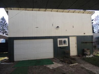 109 W Grant Ave, Chewelah, WA 99109 - photo 5