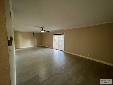 Dining / Living Room