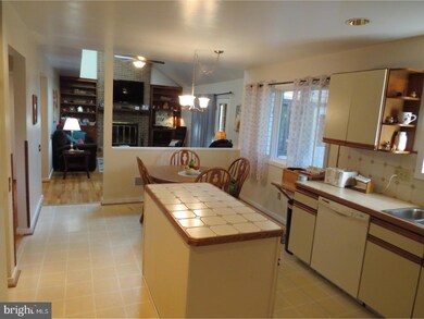 32 Hayloft Cir, Wilmington, DE 19808 - photo 6