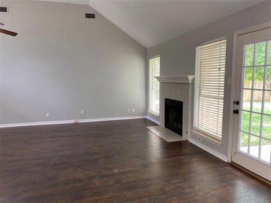 2533 Bauer Dr, Denton, TX 76207 - photo 5