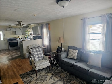 504 Greene St, Fairborn, OH 45324 - photo 3