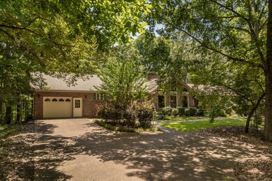 8923_Prairie_Schooner_Cir_01