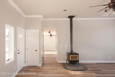 Large Great Room with High Ceilings