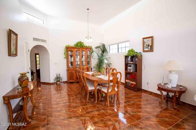 Formal Dining