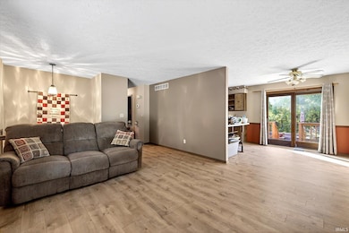 600 Forest Dr, Bloomfield, IN 47424 - photo 6