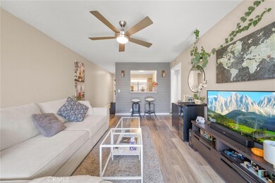 1140 Pacific Ave unit 10, Long Beach, CA 90813 - photo 3