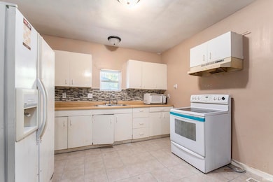 745 Allen St, South Bend, IN 46616 - photo 7