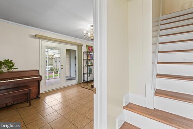 10228 Winchester Ct, Manassas, VA 20109 - photo 4