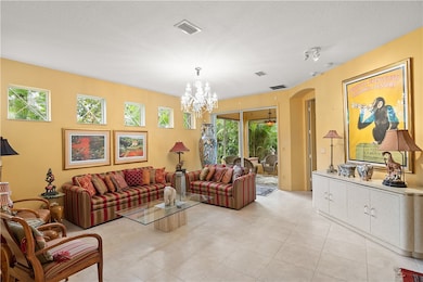 391 W Tangerine Square SW, Vero Beach, FL 32968 - photo 2