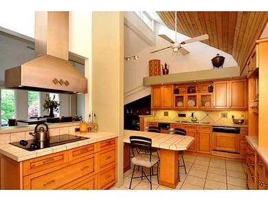 Kitchen. The appliances include an electric cook t
