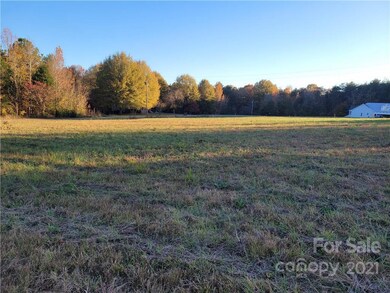 02 Bevis Ln unit 2, Statesville, NC 28677 - photo 2