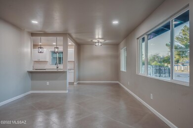 726 E Knox Dr, Tucson, AZ 85719 - photo 5